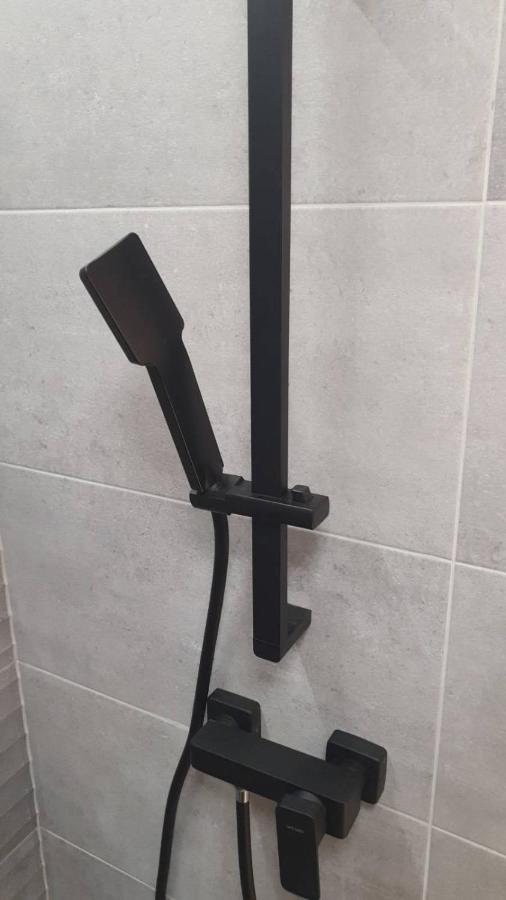 קרקוב Apartment Between מראה חיצוני תמונה