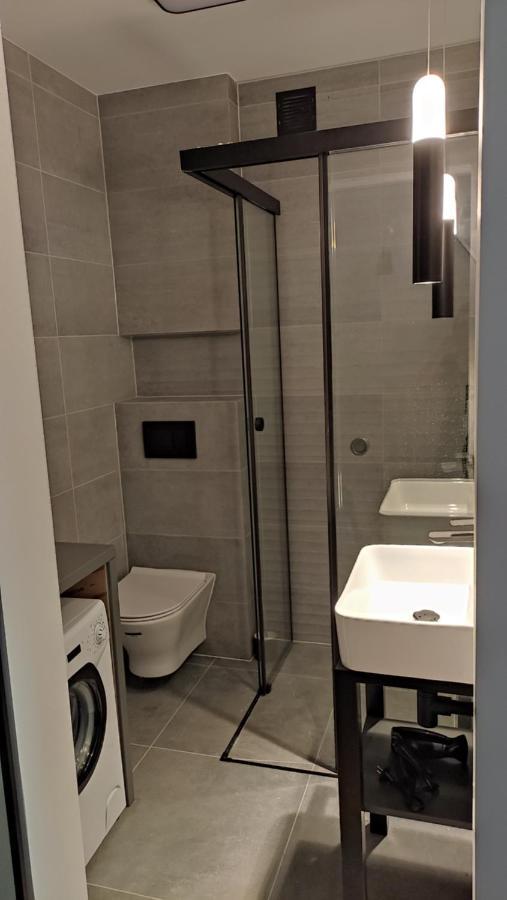 קרקוב Apartment Between מראה חיצוני תמונה