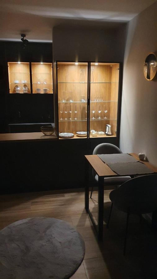 קרקוב Apartment Between מראה חיצוני תמונה