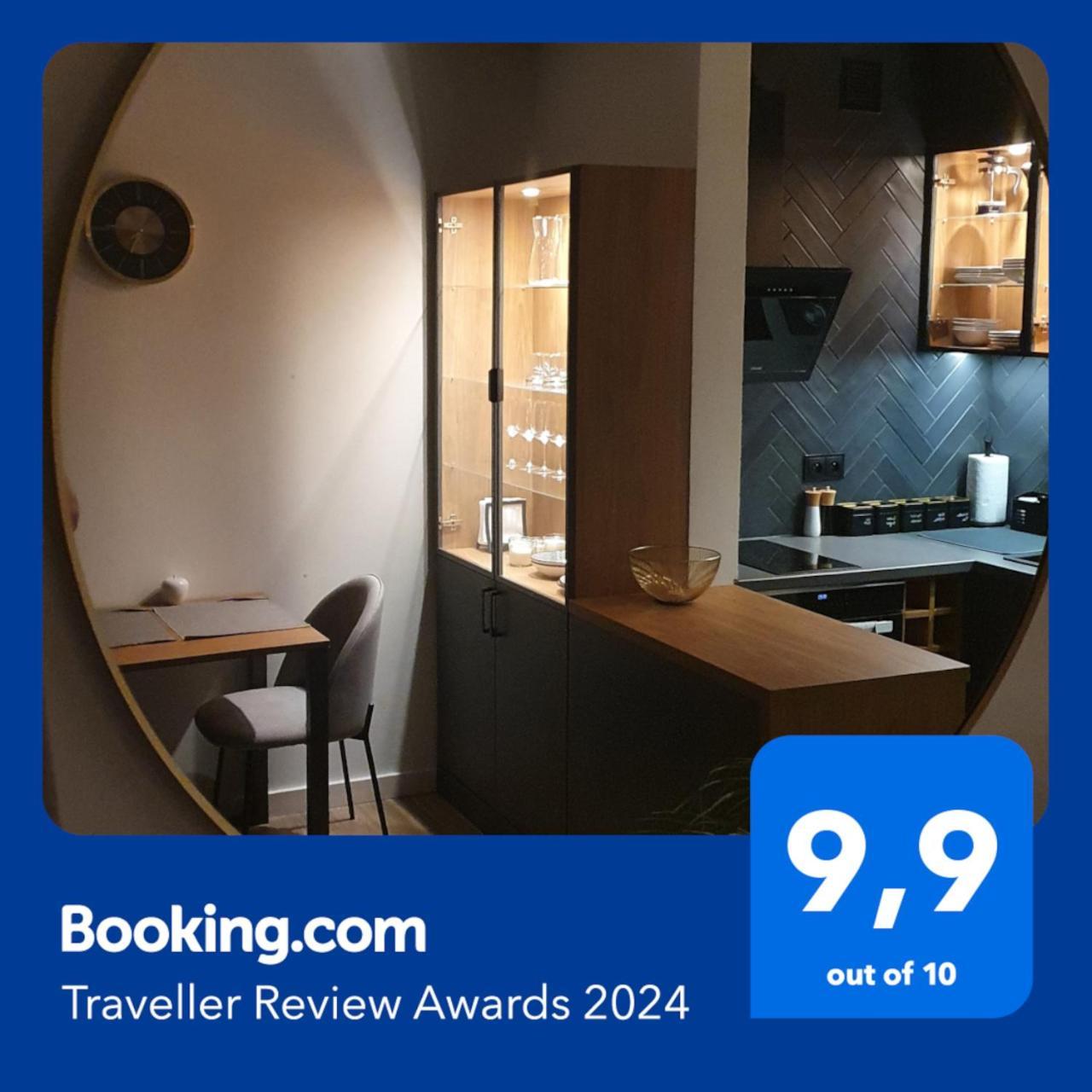 קרקוב Apartment Between מראה חיצוני תמונה